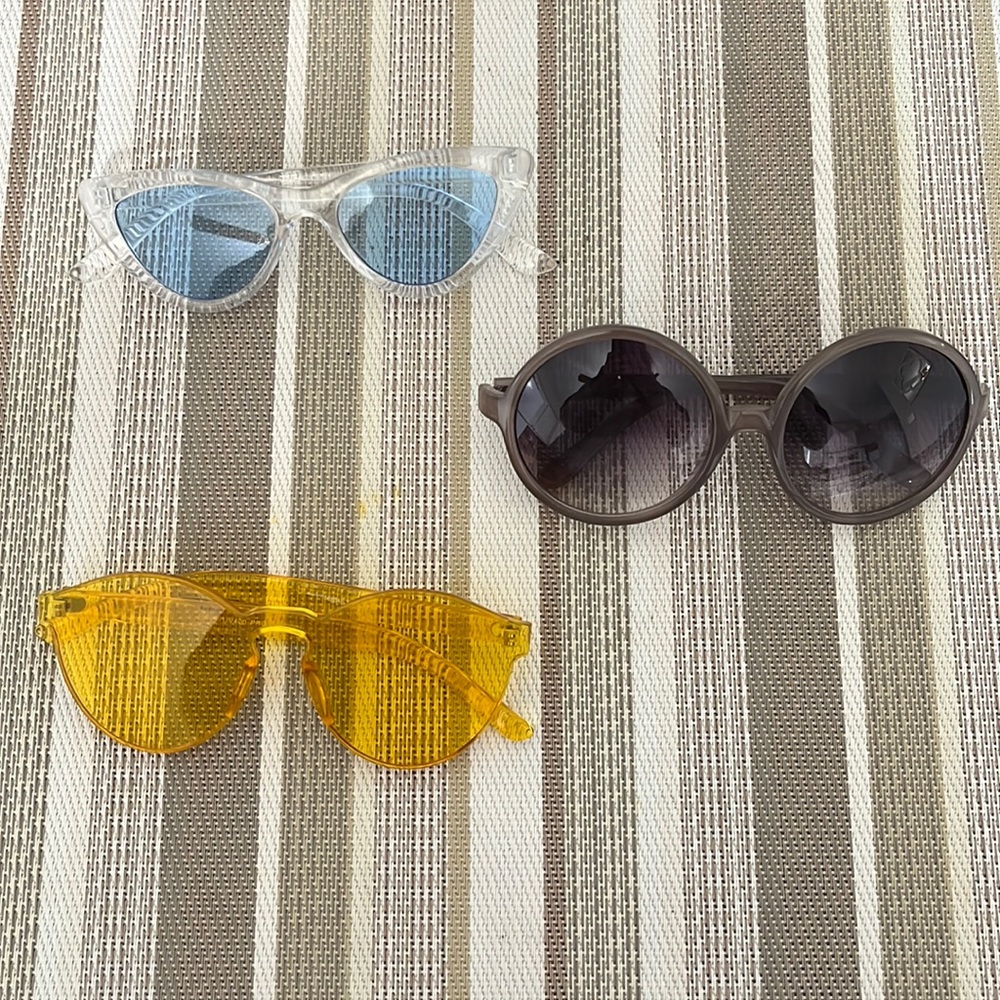 3 pairs of Sunglasses